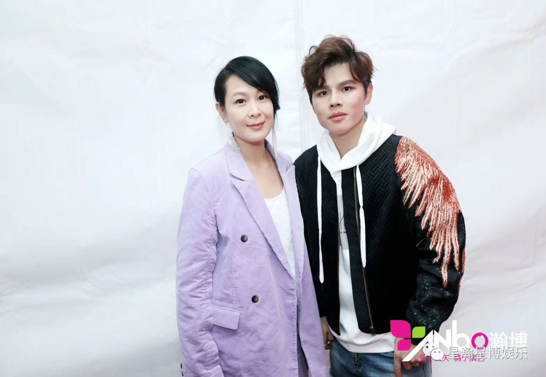 助力金堂紅星美凱龍開盤，天后劉若英親臨現場深情演唱