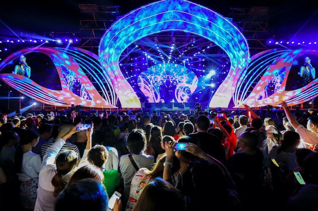 “五一”攬金12億&唱響第三屆四川省春季佛光花海音樂節