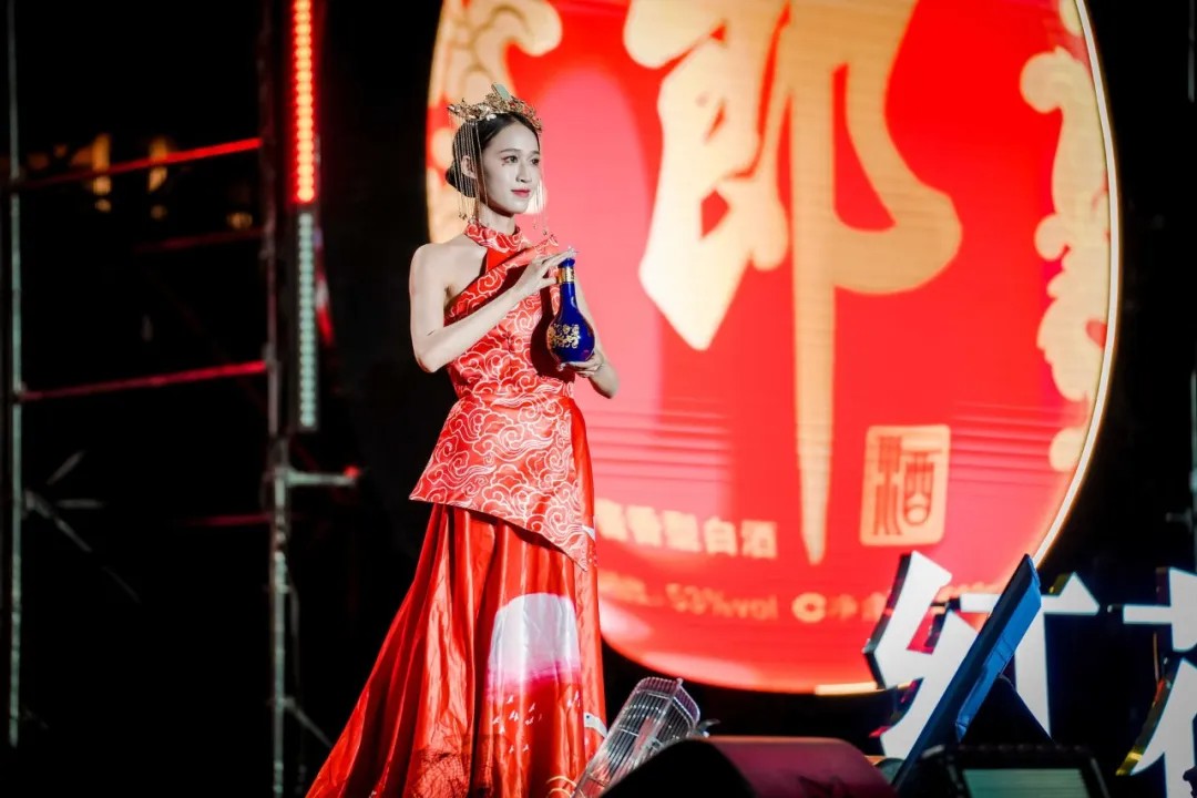 音樂盛宴，綿陽不眠夜！張靚穎領(lǐng)銜眾星，2.5萬+觀眾共襄盛舉！