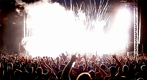 音樂節策劃案例:中國美酒音樂季觀眾現場群High 音樂節策劃案例:中國美酒音樂季觀眾現場群High